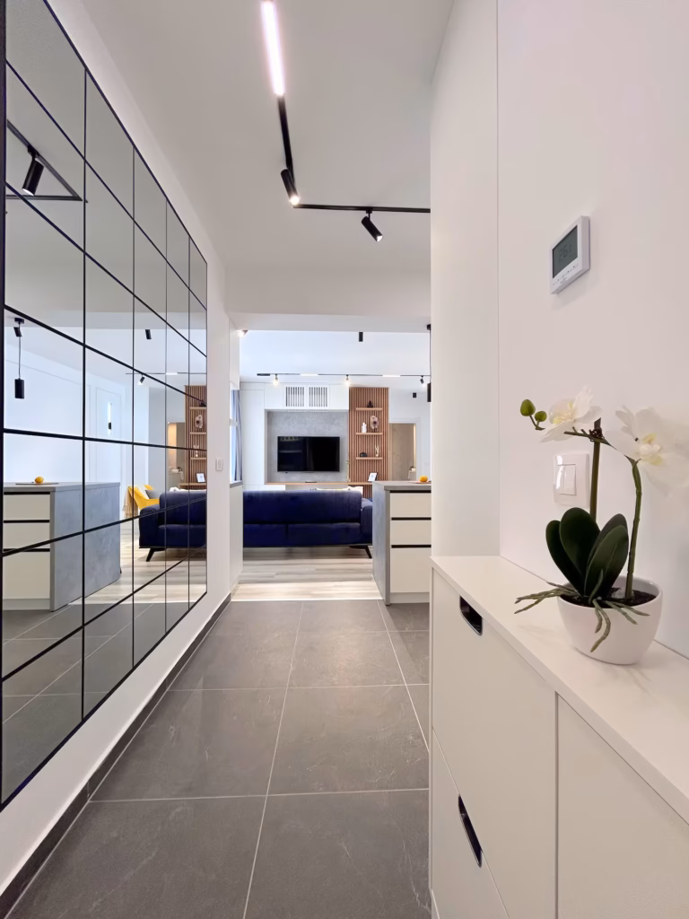 The First House Apartment, fotografie 7 din 12