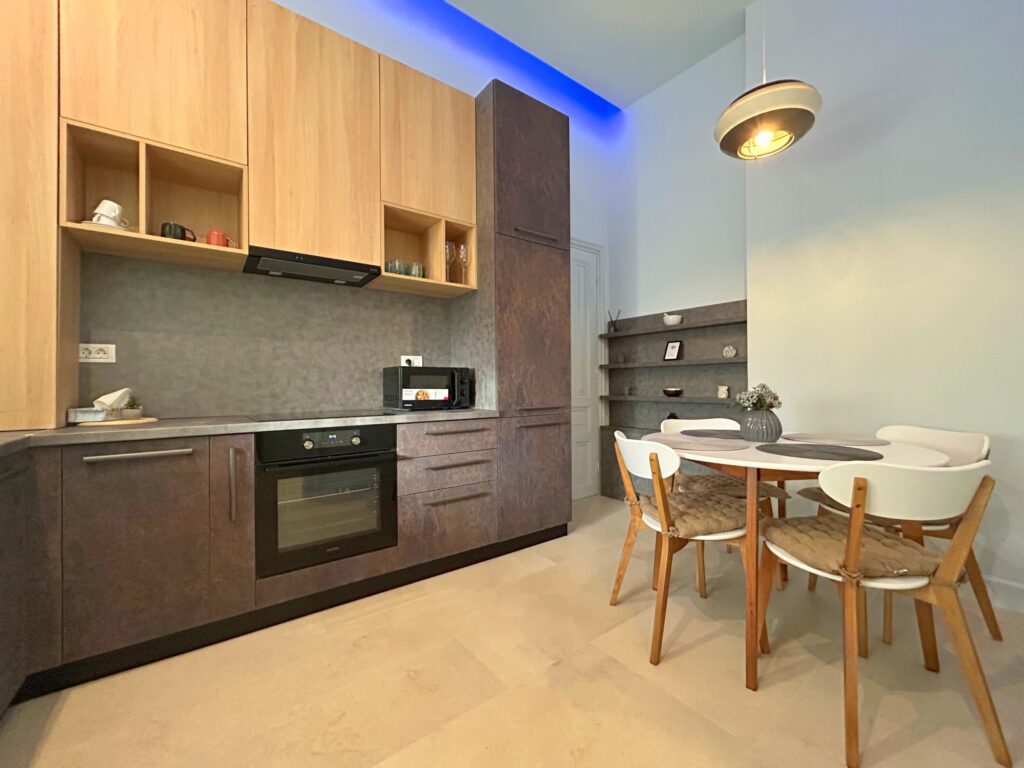 Victory Apartment, fotografie 10 din 16